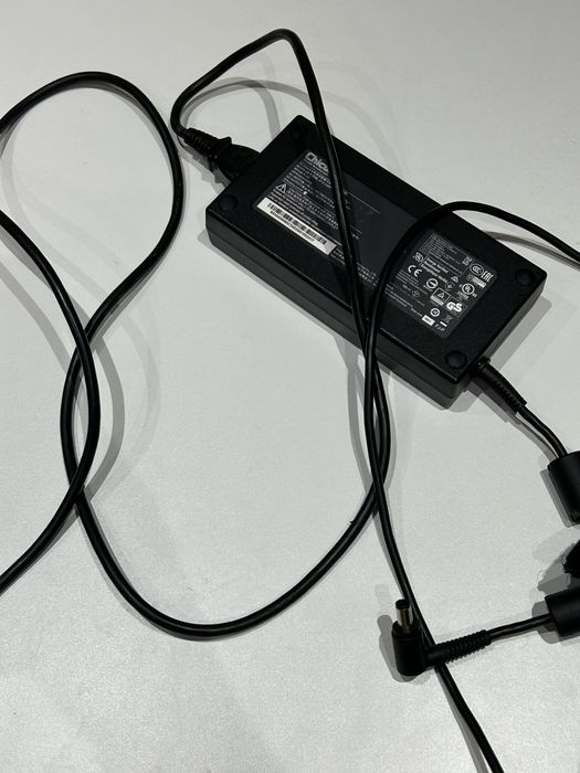 Геймърски лаптоп gl73 8se с винтелатор и раница