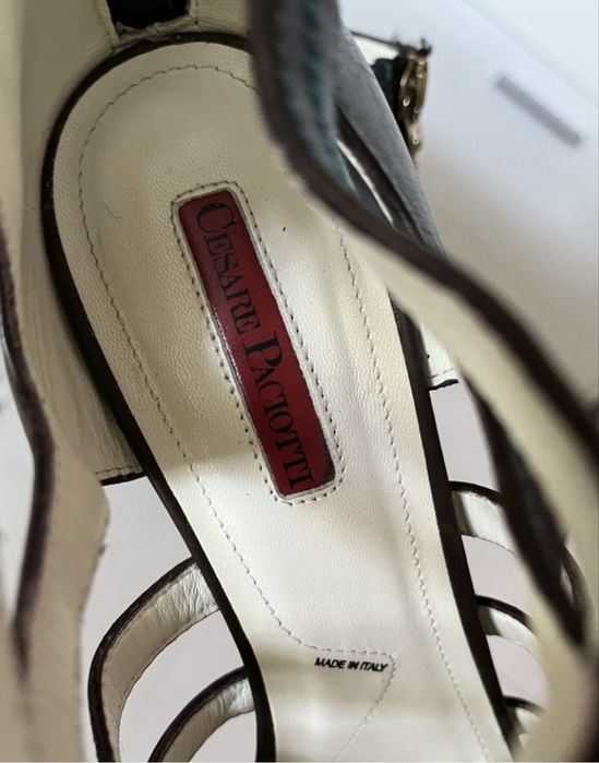 Оригинални токчета лачени bally 38 н cesare paciotti