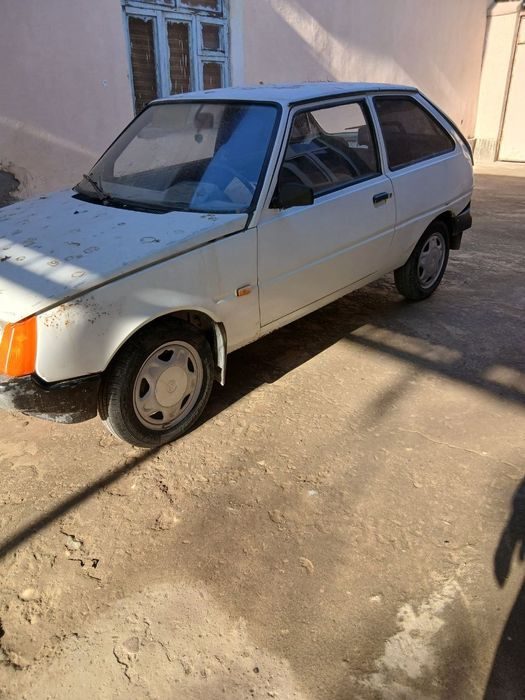 машина таврия 1102