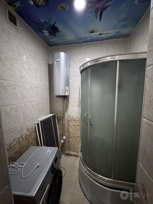 5 xonali kvartira sotiladi
