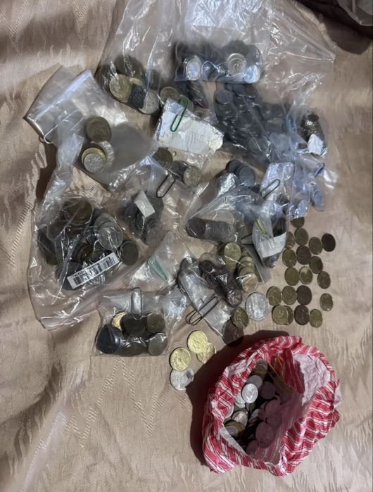 Lot monede vechi străine (Lire italiene, Belgia, Marea Britanie UK, etc.