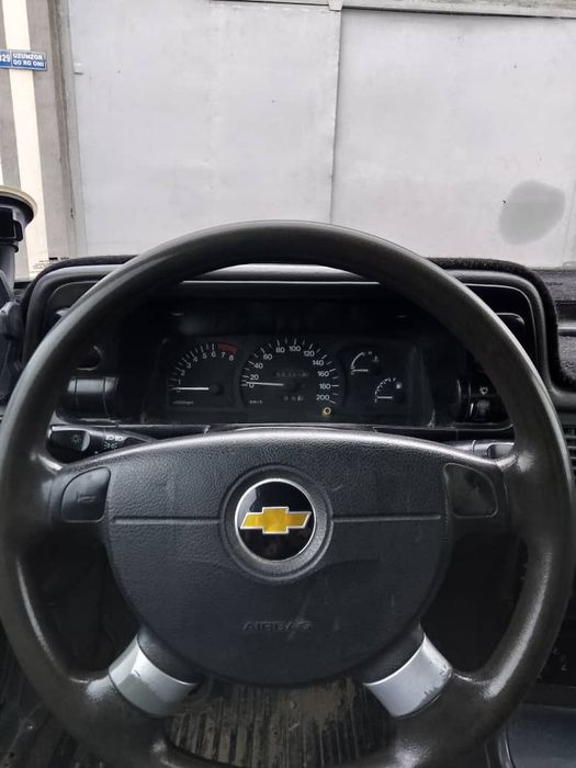 Арзон нексия сотилади