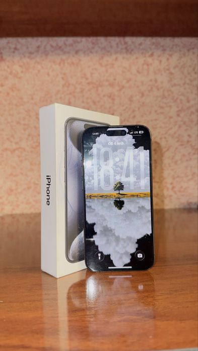 IPHONE 15 pro 256 GB LLA