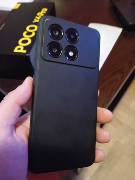 Телефон Poco x6 pro
