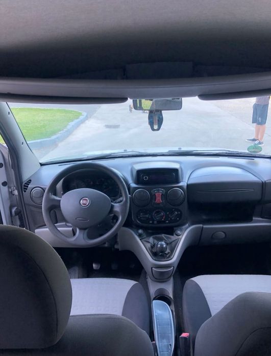 Vând fiat doblo multijet