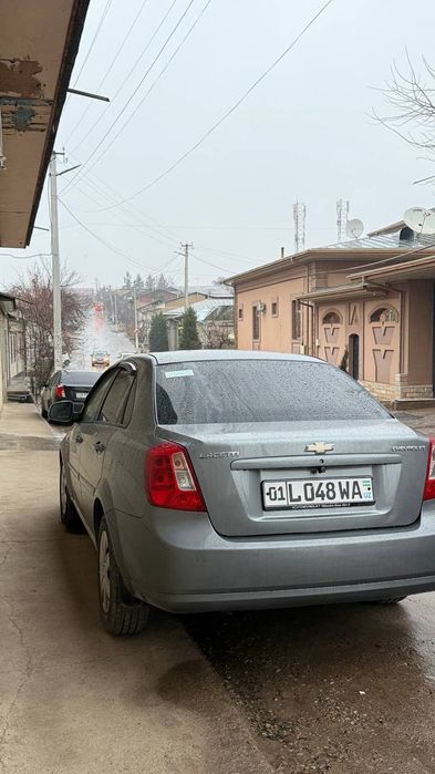 Машина идеал 2015йил механика 120000 юрган