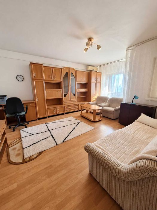 Apartament deosebit, 3 camere, bilateral, 75 mp în bloc solid, central, etaj — fotografia 1