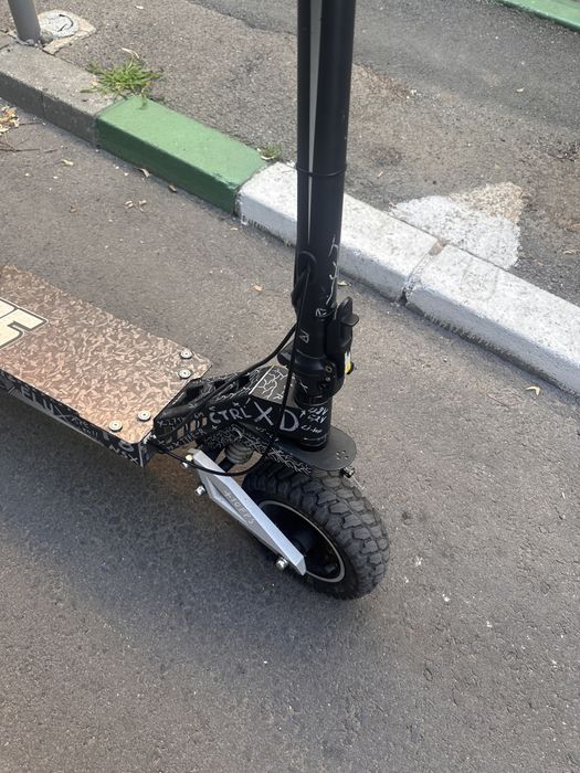 Vand trotineta ootd t10
