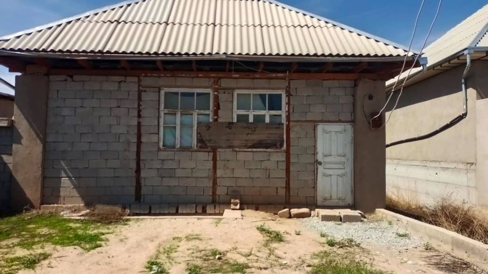 Уй сотилади 6 сотик