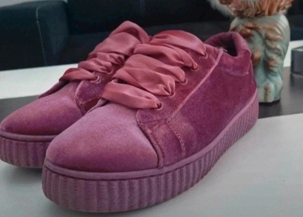 Încălțăminte sport