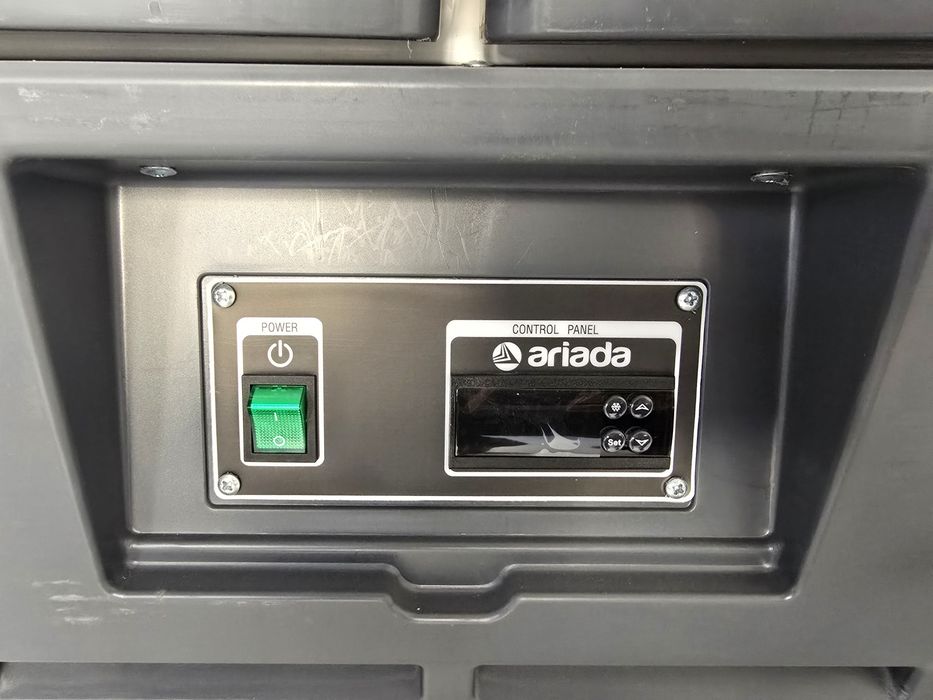 Холодильник Ariada Rapsody R1400M