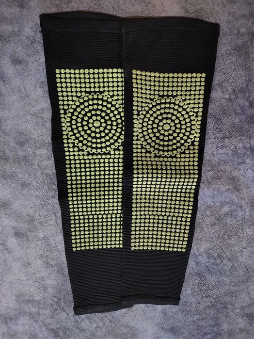 Продам наколенники лечебные