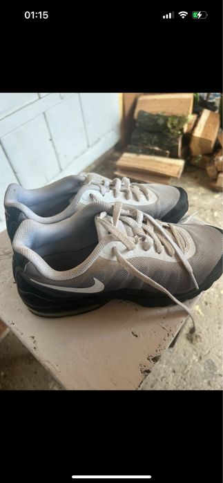 Nike Air Max Invigor print