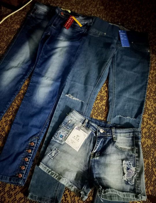 Джинсы новые 29 размер