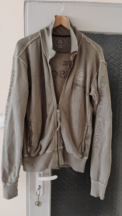 Оригимален суйчърт  Mason's