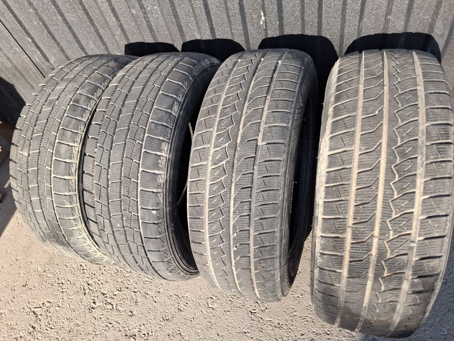 Продам шины 16/65/215