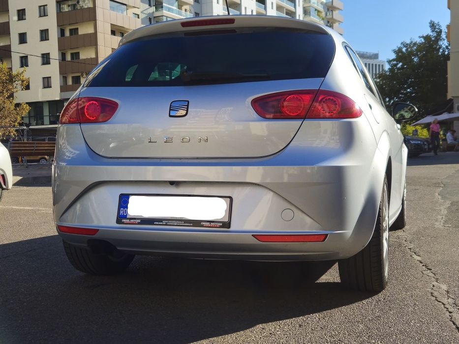 SEAT Leon 2010 — imagine 3