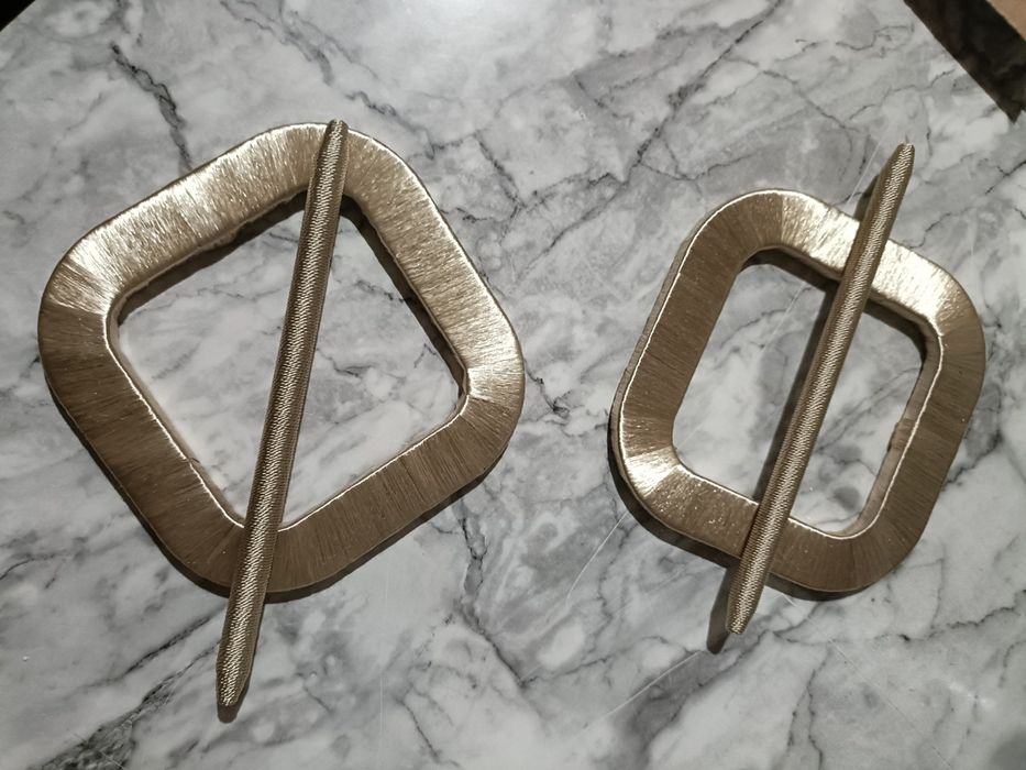 Set suport de perdele/draperii auriu și argintiu