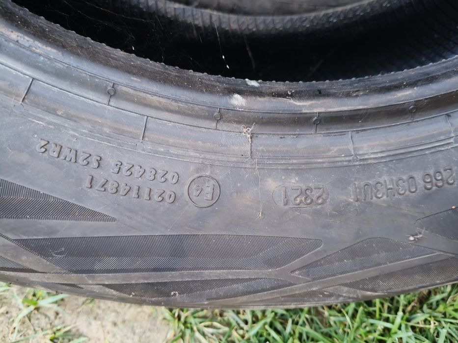 Vând  cauciucuri 205 60 r16 noi