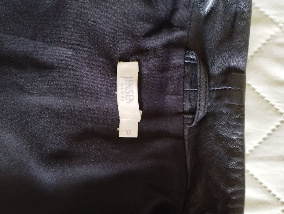 Естествена кожа черно късо яке