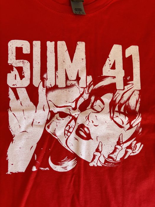Дамска тениска на група Sum 41, официална от турне, размер L