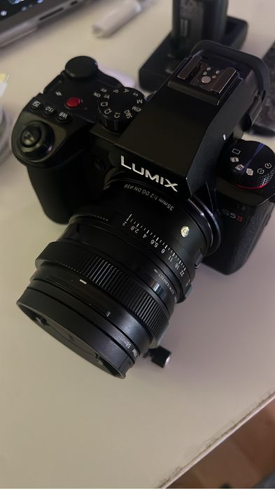 Обьектив Panasonic 35mm f2 sigma Lumix L mount