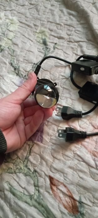 Продам лампочки лед в идеальном состоянии для любой машины