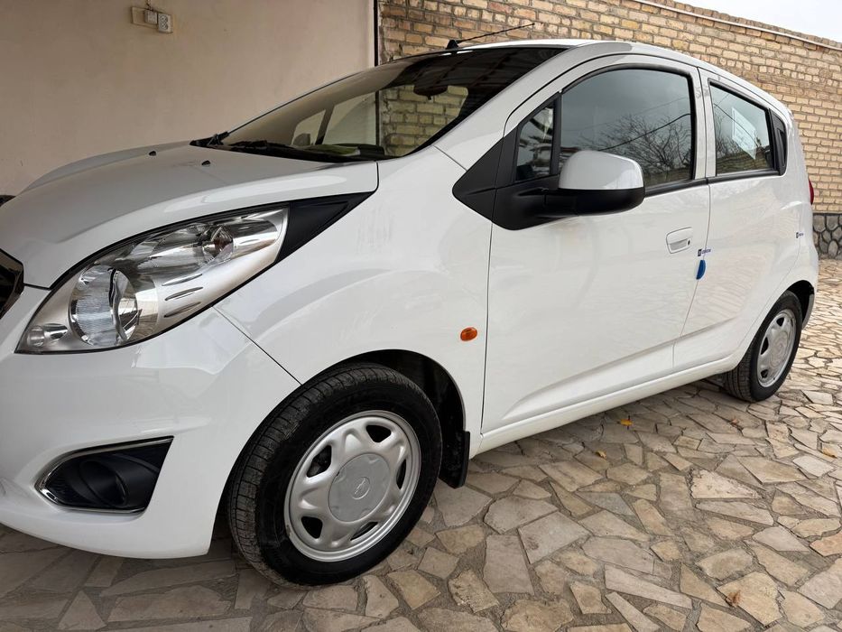 Спарк евро 2 сотилади пачка