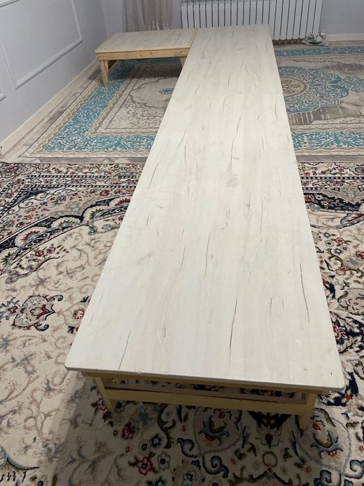 Новый стол качественный