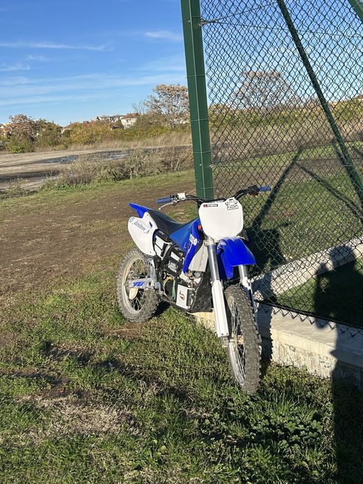 Yamaha yzf електрически мотор