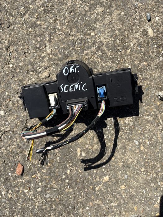 Renault Scenic 2005 година Управление Климатроник