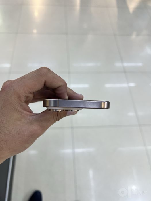 Iphone 16 pro disert