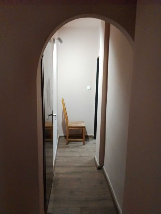 Дава се под наем Четиристаен апартамент в София, Гео Милев - 111 кв.м за 797.64 € - Снимка #2