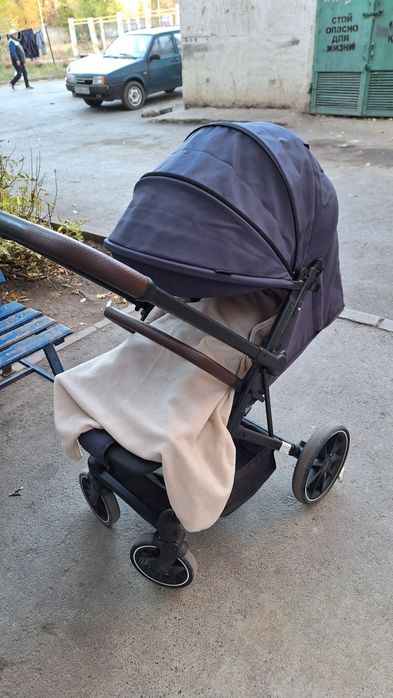 Коляска Tomix Kelly