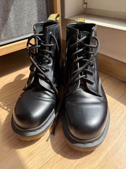 Dr. Martens 101 Smooth Leather Black Stitch 42