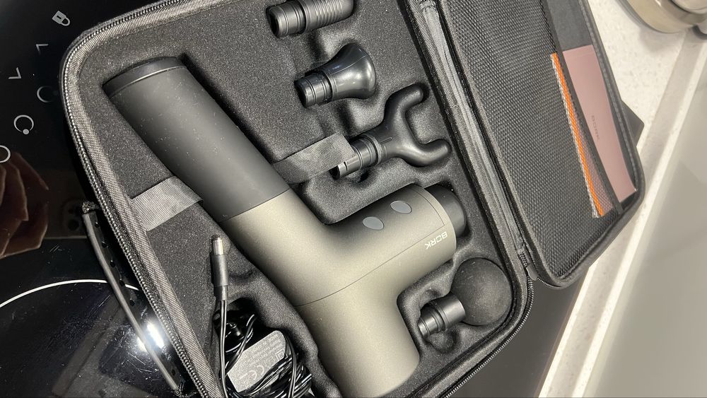 Спортивный массажер Bork