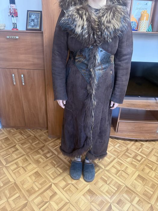 Продам дубленку из натурального меха