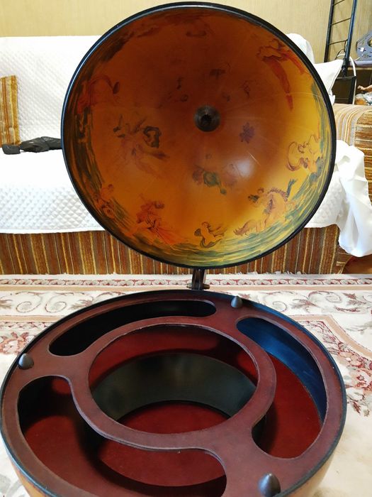 Бар-глобус уникален,нов.