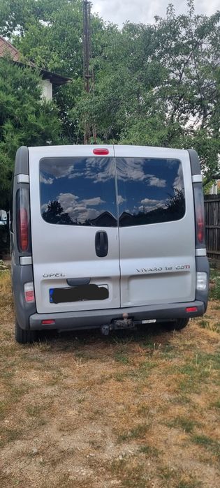 Opel Vivaro 1.9 CDTI 8+1