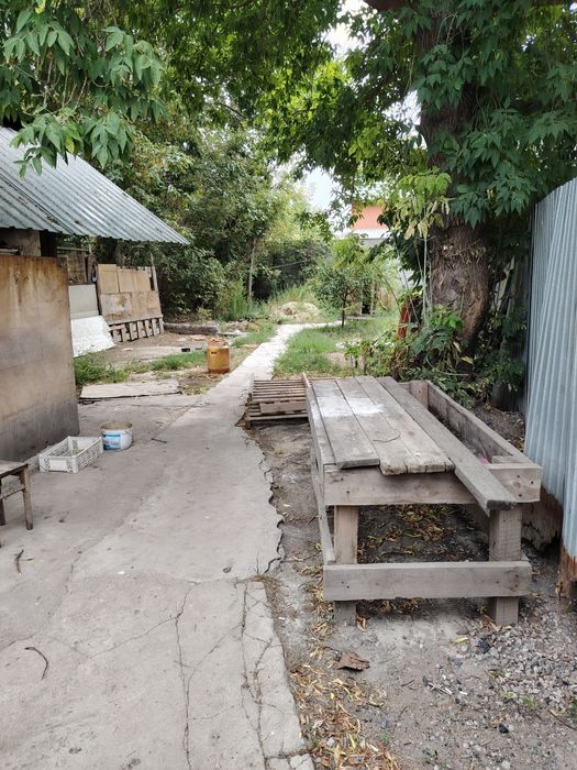 Продам квартиру в центре Ащибулака