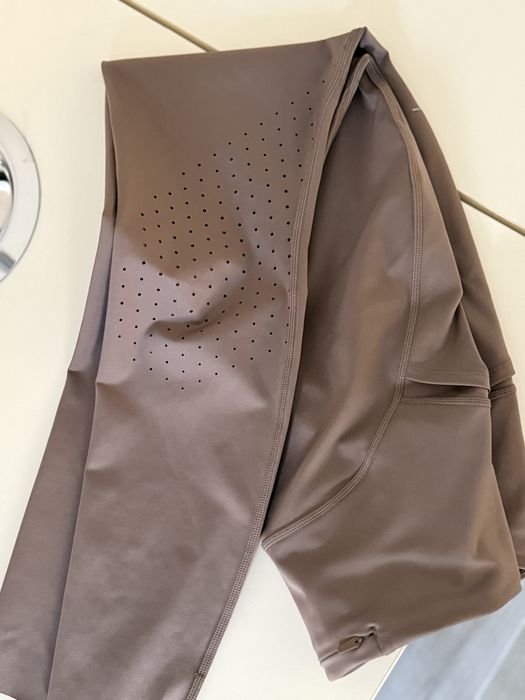 Nike dry fit noi fara eticheta