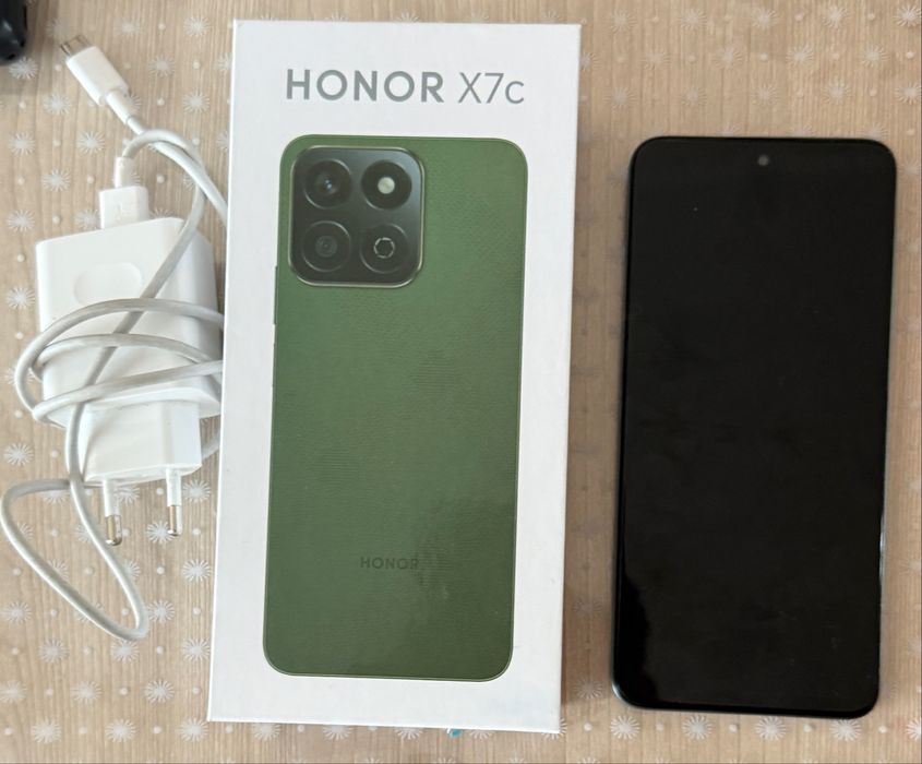 Продам HONOR X7c в версии на 6/128 ГБ