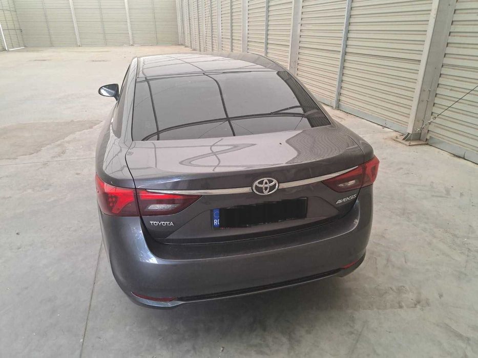 Toyota Avensis 1995 / 105 - avariata