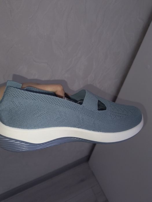 Продам новые мокассины