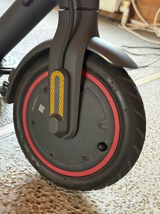 Trotineta electrica Xiaomi Mi Electric Scooter Pro 2