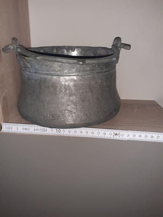 Менче за сватба и вода