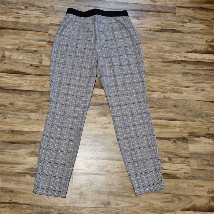 Pantaloni office mărimea 38 noi cu etichetă