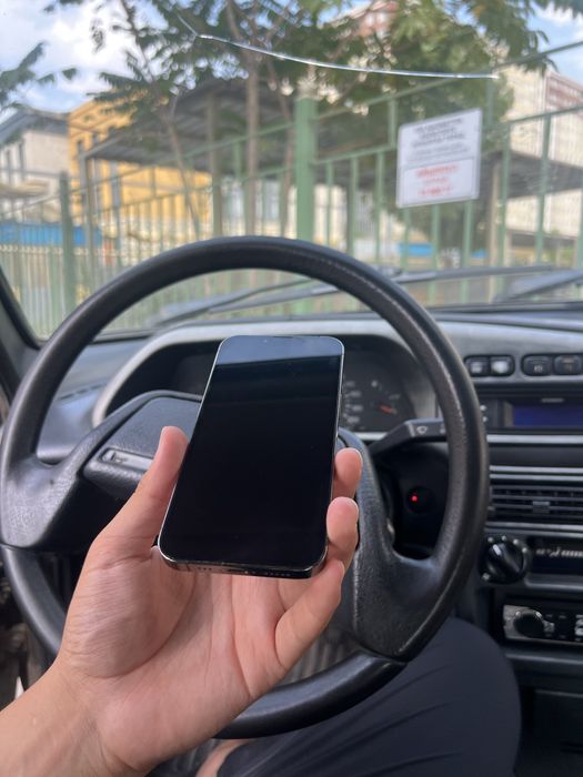 iPhone 13 Pro 128 GB Без ремонт