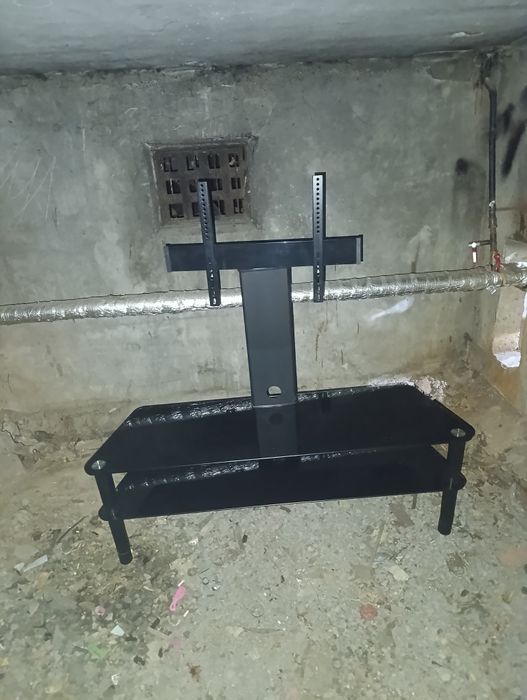 Продам подставку для телевизора (тумба)