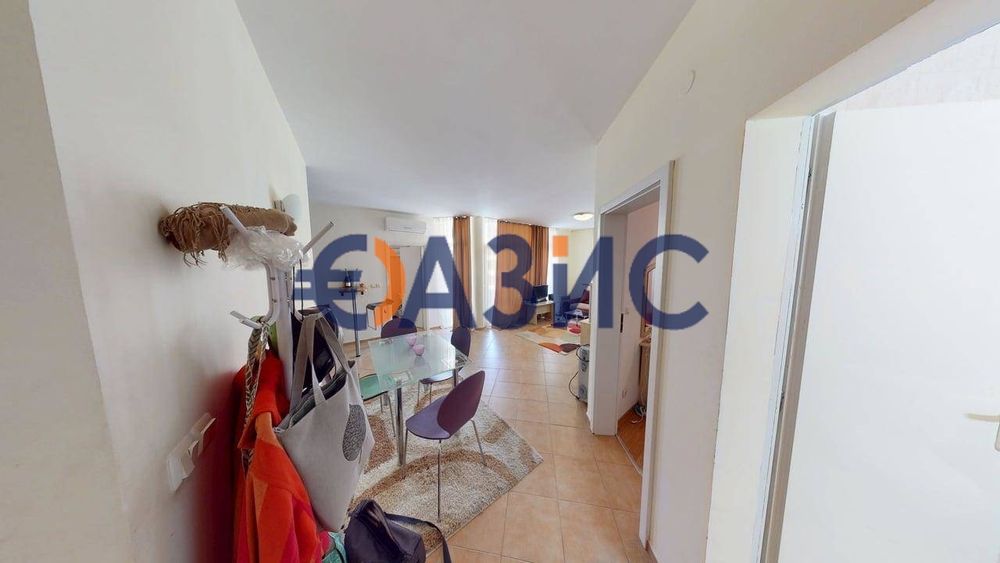 Продава се Тристаен апартамент в к.к. Слънчев бряг - 90 кв.м за 595 €/кв.м - Снимка #11
